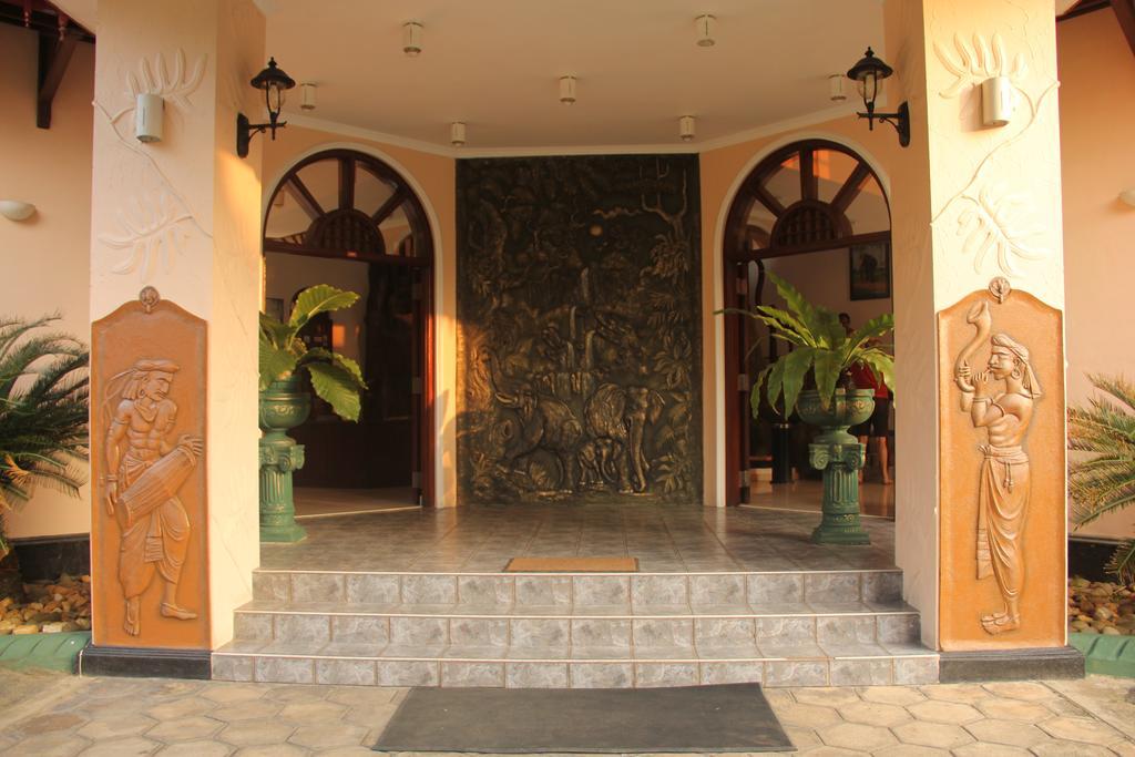 Villa Ranmenika Ахунгала Екстериор снимка