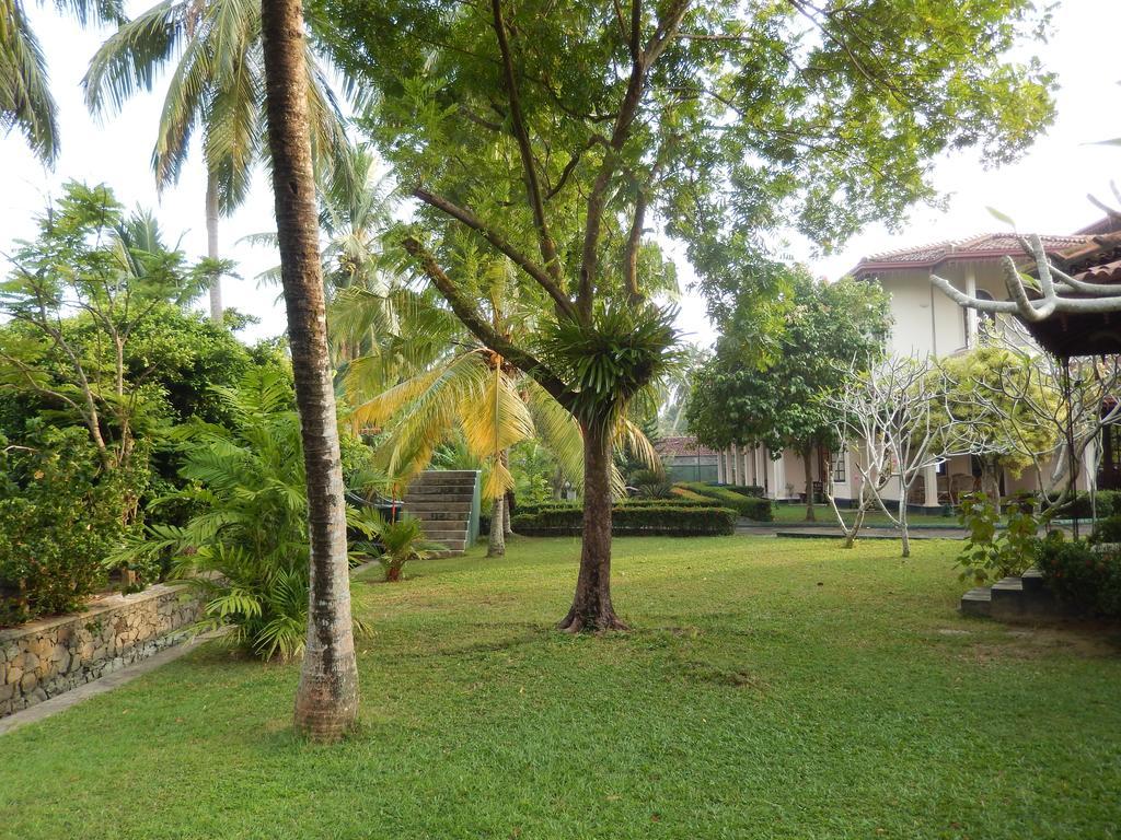 Villa Ranmenika Ахунгала Екстериор снимка