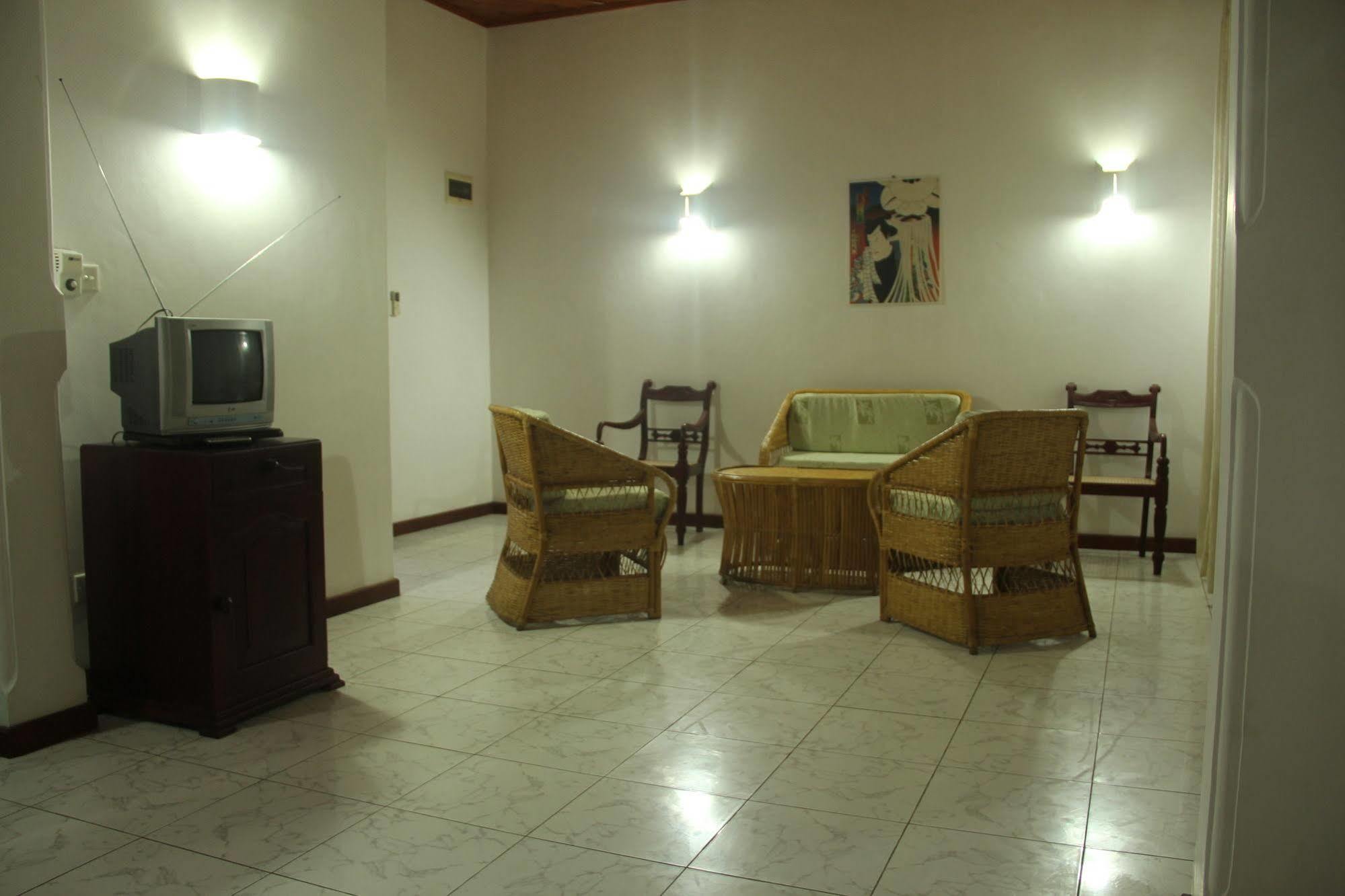 Villa Ranmenika Ахунгала Екстериор снимка